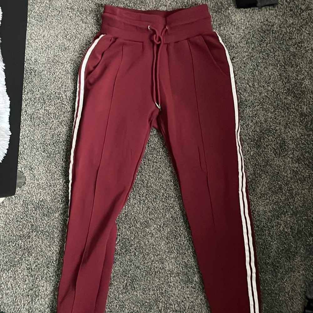 Buff bunny reflective jogger